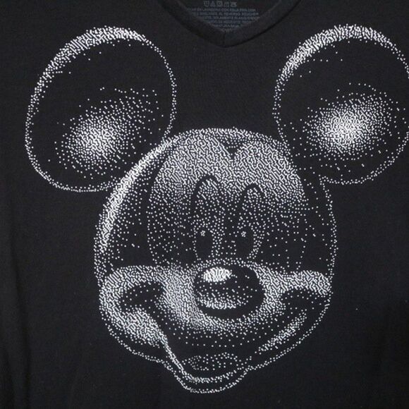 Disney Mickey Mouse VNeck Shirt 2XL - Picture 2 of 3